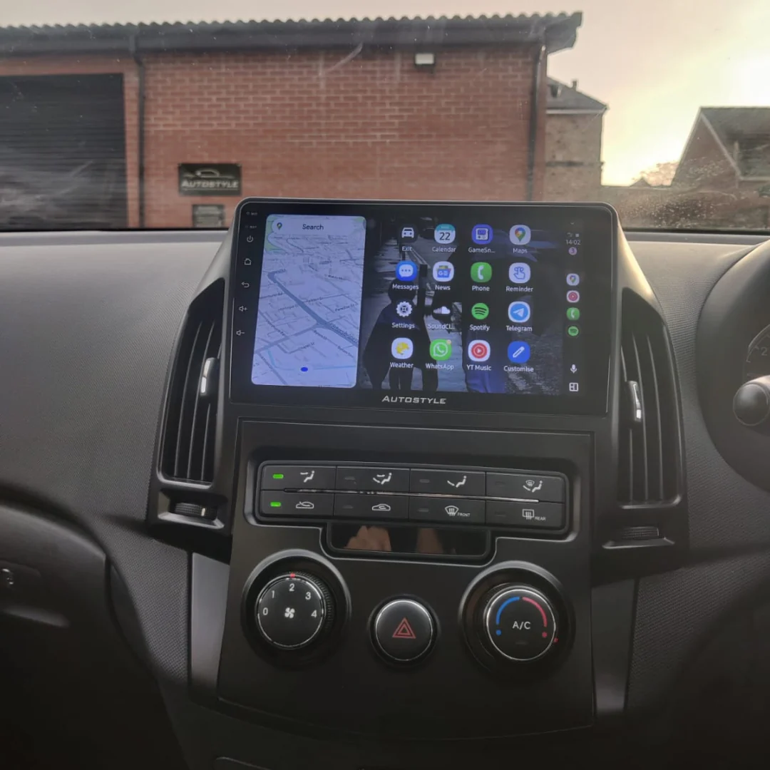 Hyundai i30 Apple Carplay / Android Auto 9" Stereo Upgrade (2008-2012) - Image 7