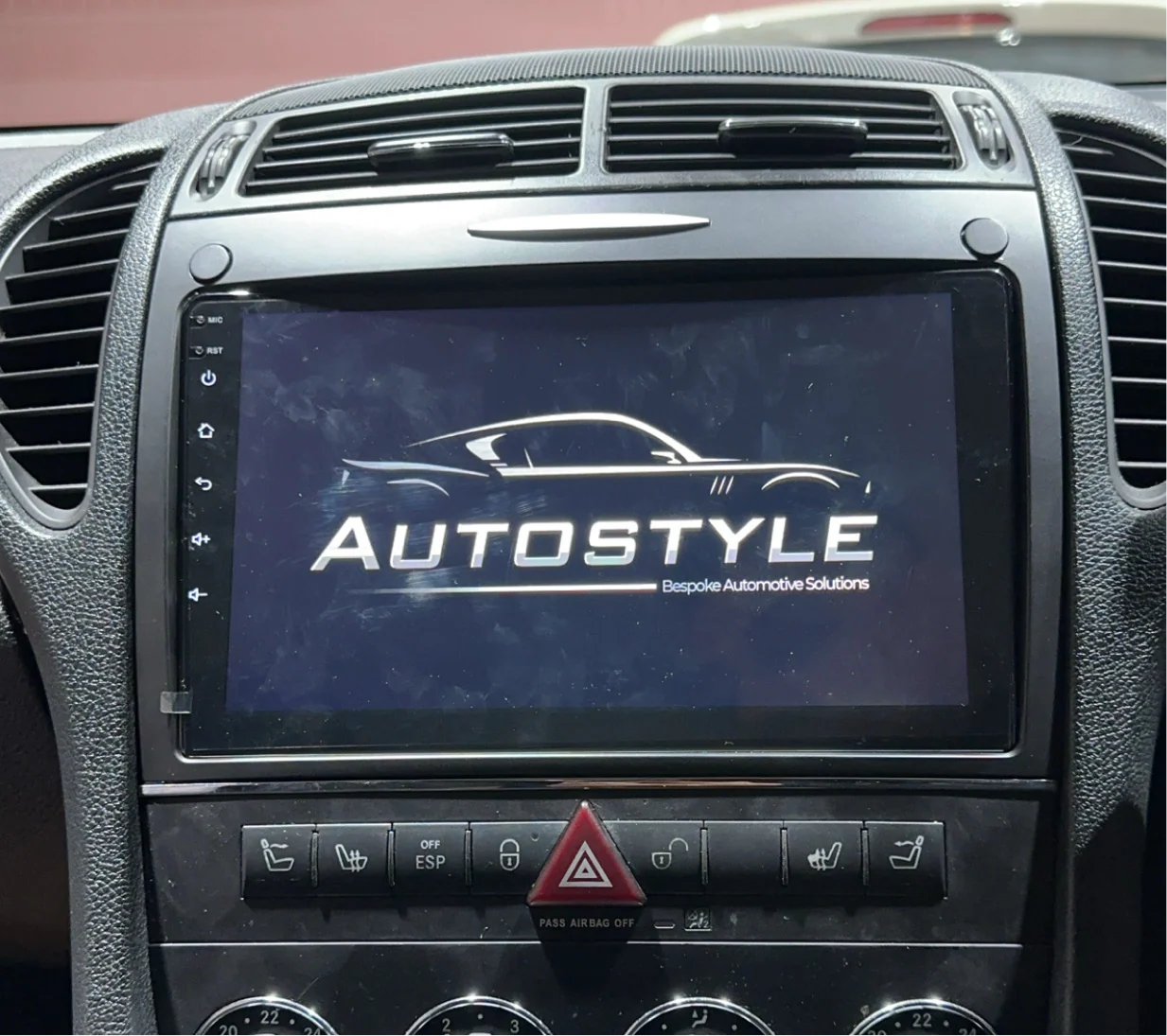 Mercedes-Benz SLK Apple Carplay / Android Auto 9" Stereo Upgrade (2004-2011) - Image 9