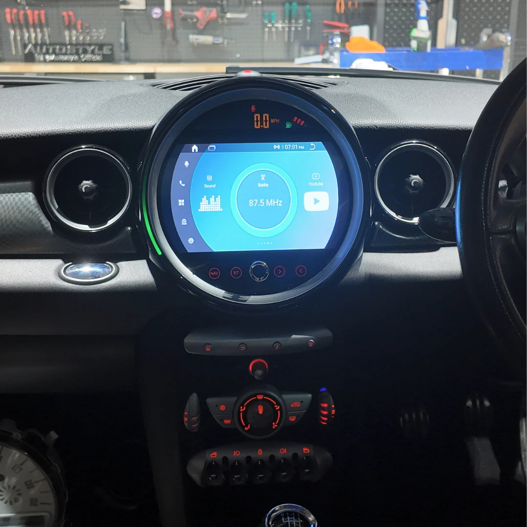 Mini Countryman R60 Apple Carplay / Android Auto 9" Stereo Upgrade (2011-2016) - Image 4
