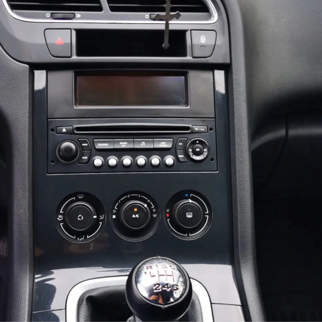 Peugeot 3008  Apple Carplay / Android Auto 9" Stereo Upgrade 2009-2016 - Image 3