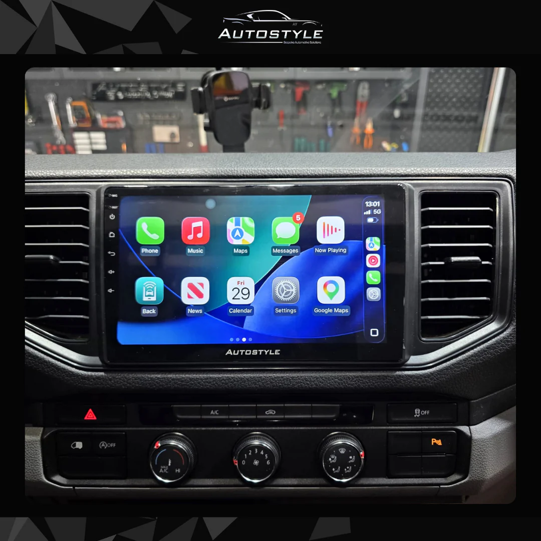 VW CRAFTER Apple Carplay / Android Auto 10" Stereo Upgrade - Image 3
