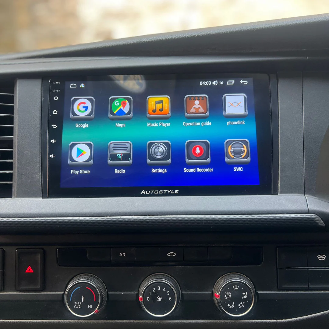 VW Transporter T6 Apple Carplay / Android Auto 9" Stereo Upgrade - Image 3