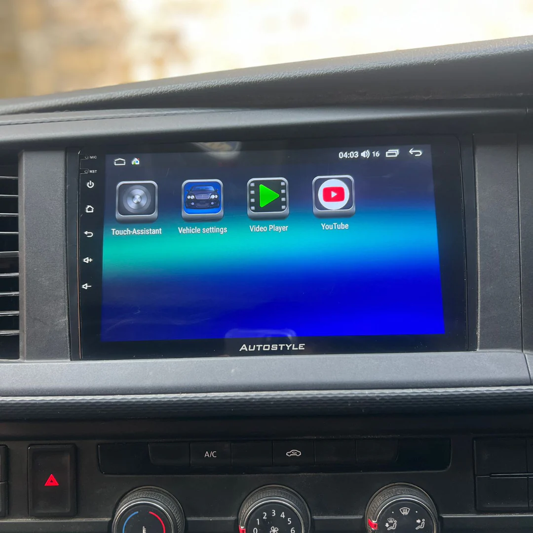 VW Transporter T6 Apple Carplay / Android Auto 9" Stereo Upgrade - Image 4